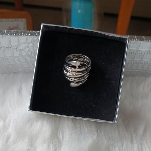 Sterling Silver Wide Stacked Ring - Size 7 and 8 - Picture 10 of 12
